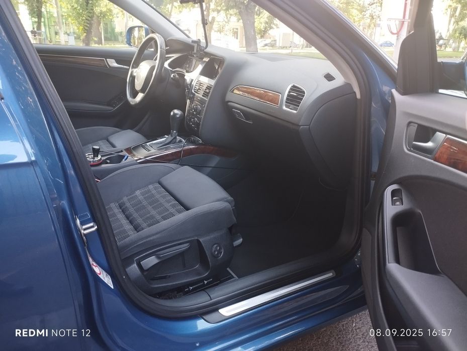 De VÂNZARE Audi A4 2.0 140cp Cutie AUTOMATĂ