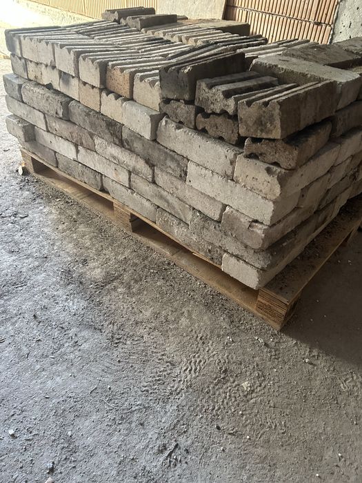 Огнеупорни тухли бели