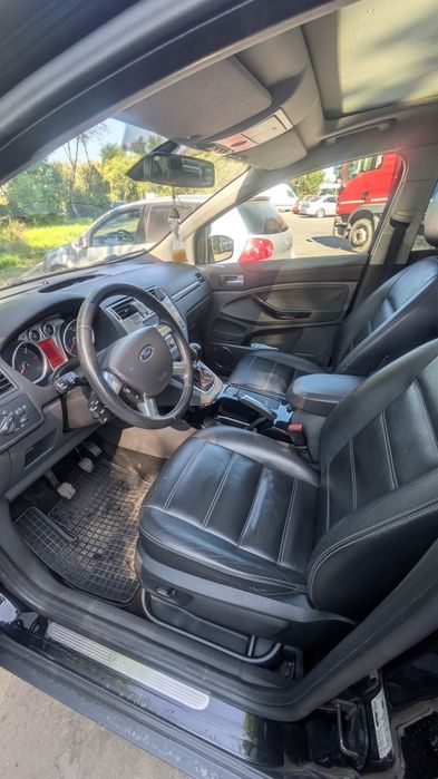 Ford kuga titanium  s 2012