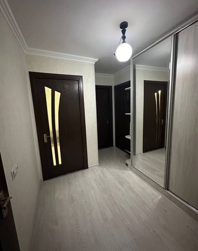 Срочни Арендага квартира Чилонзор Таргавой сентир ойлага қиз болларга