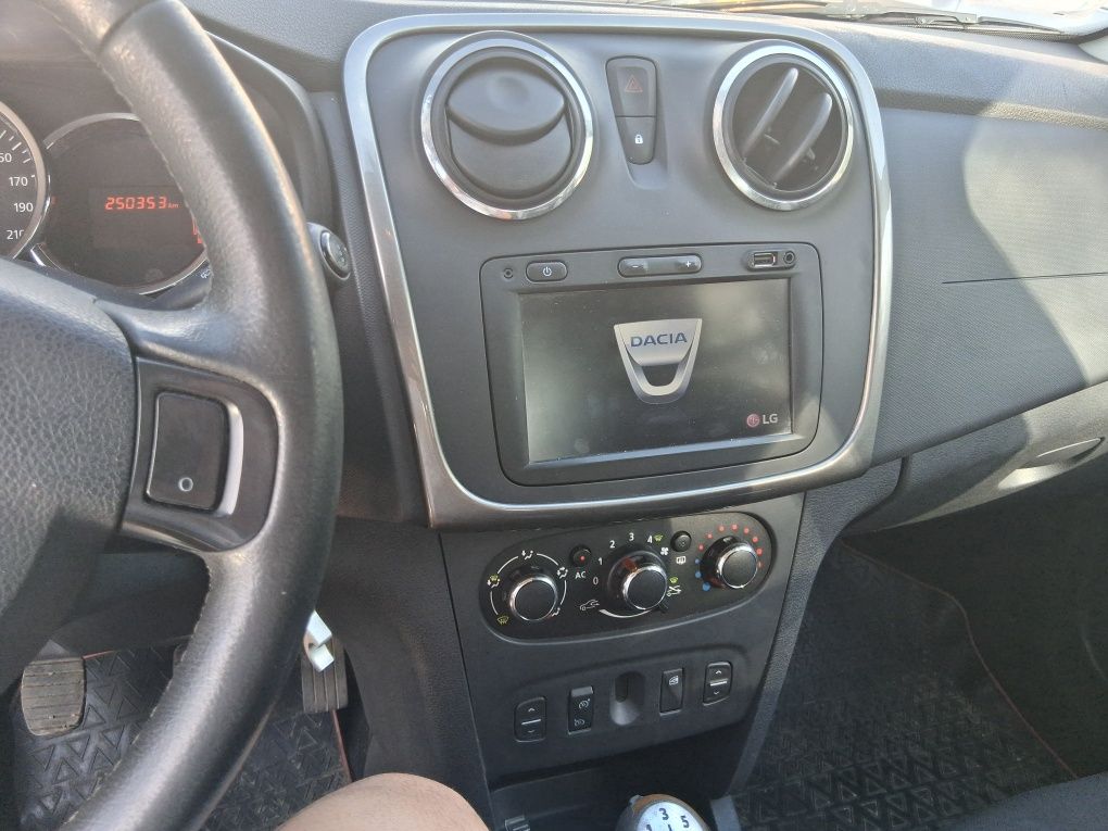 Fata completa dacia sandero stepway 2014