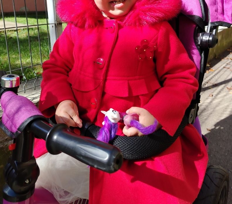 Palton pt Crăciun roșu, cu glugă cu blanita, superb, 3-5 ani