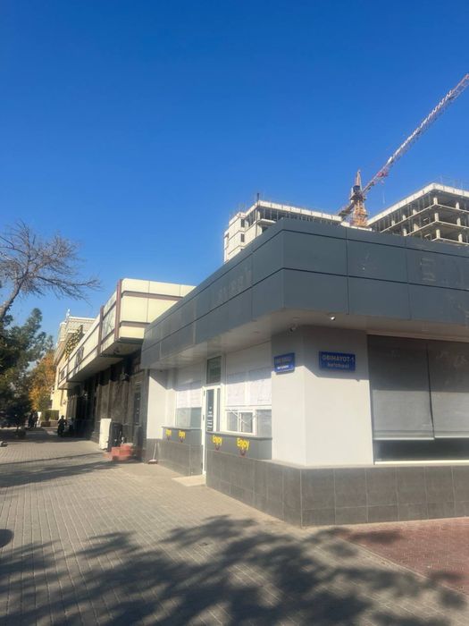 Сдается под аренду нежилое помещение рядом первой корзинки сергели!!