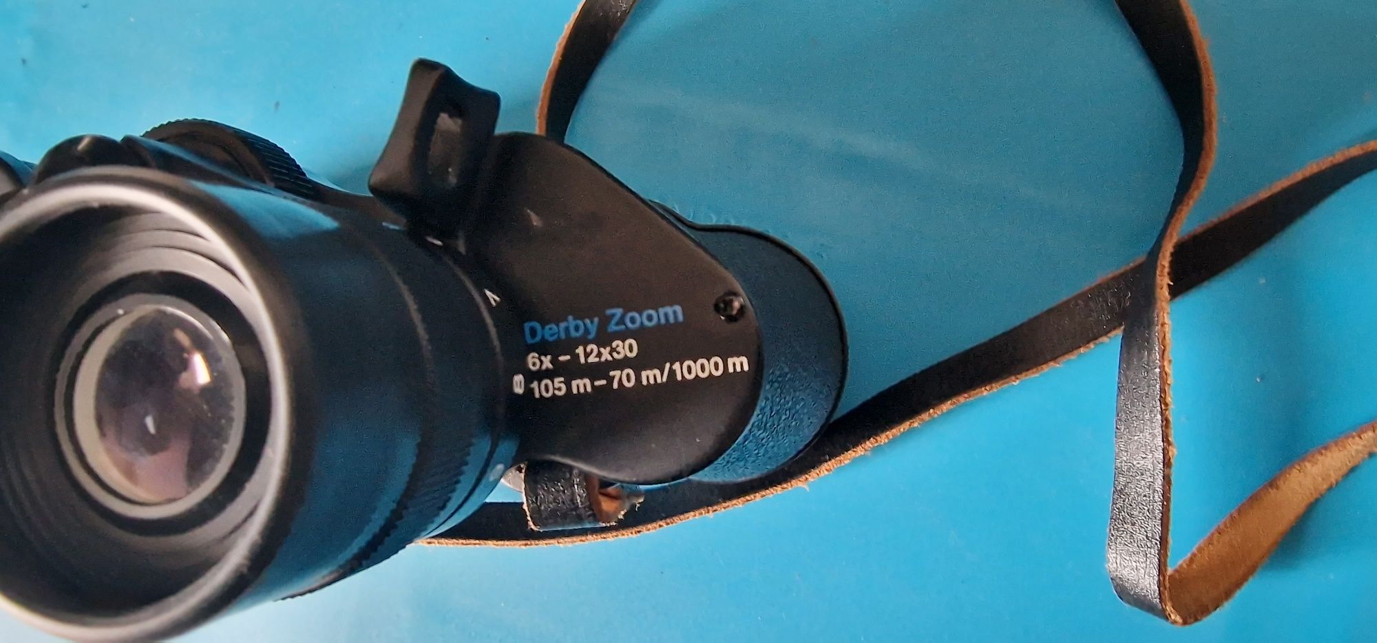 Binoclu cu zoom 6-12x30