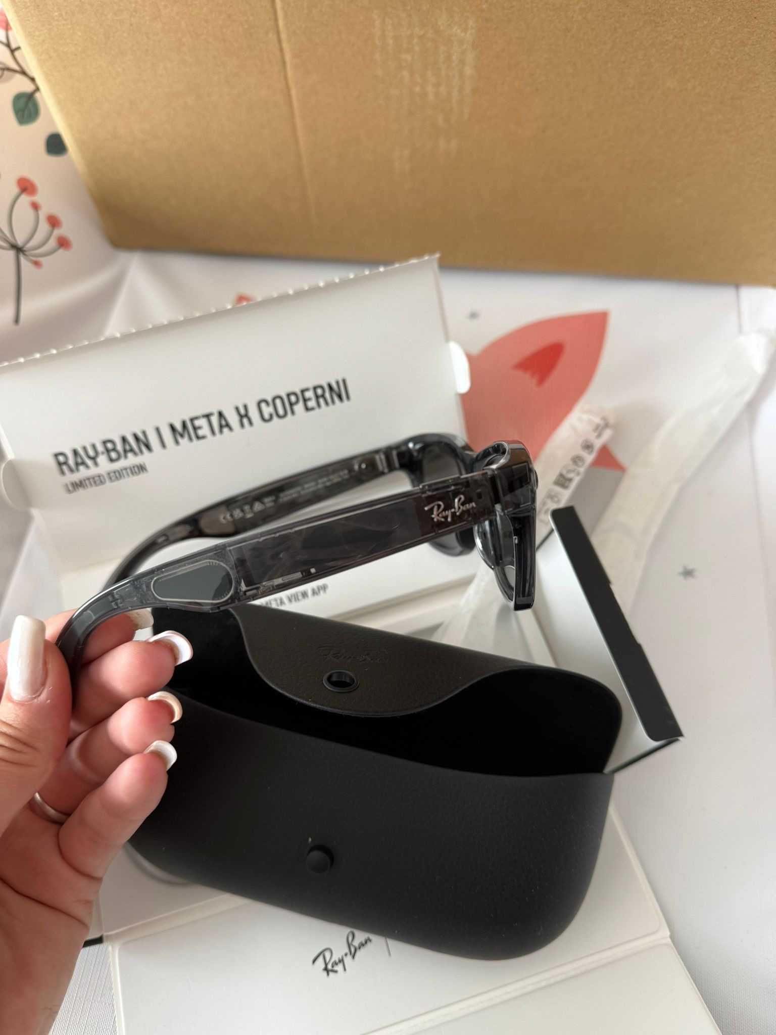 Ray-Ban Meta Wayfarer x Coperni Limited Edition