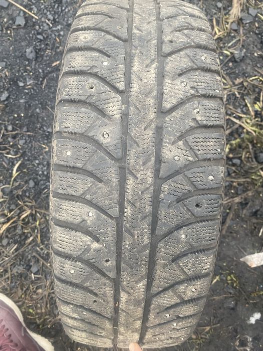 R 15  шины 4 штуки