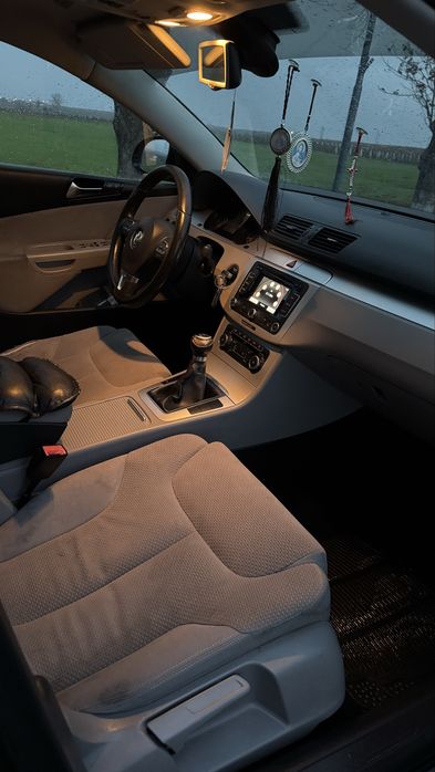 Vand VW Passat B6 2010