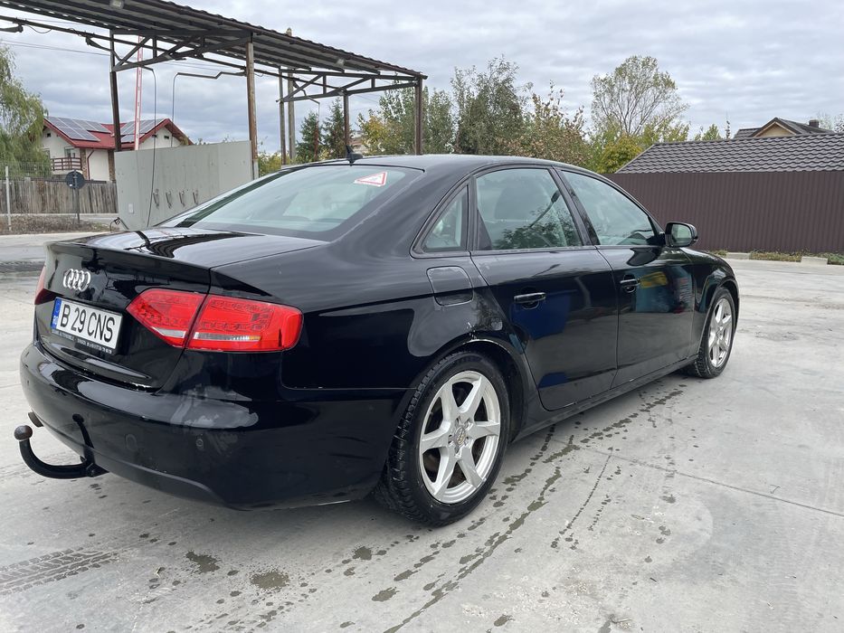 Audi A4,negru 2010 2.0 diesel