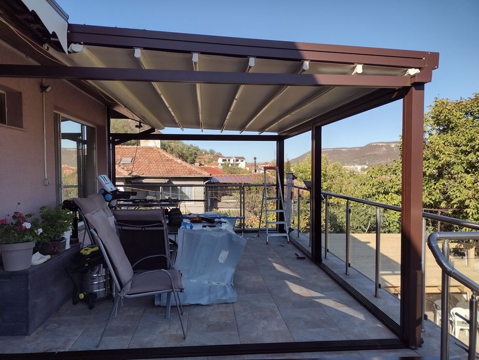 Перголи ,Остъкрения тип плъзгане, ветроупорни завеси, раменни тенти ме