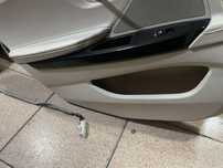 Интериорни лайсни пиано лак за BMW F06