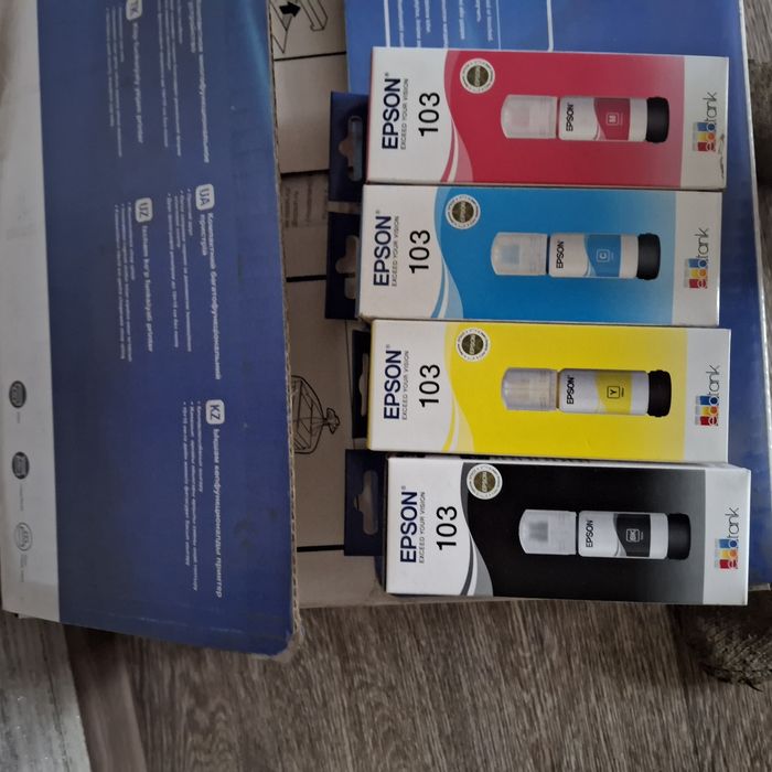 Продам мфу епсон 3100 3в 1 +комплект чернил