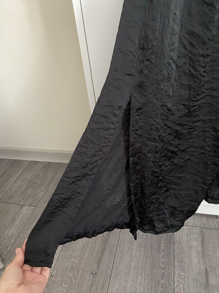 Дрехи Zara, Mango, Bershka