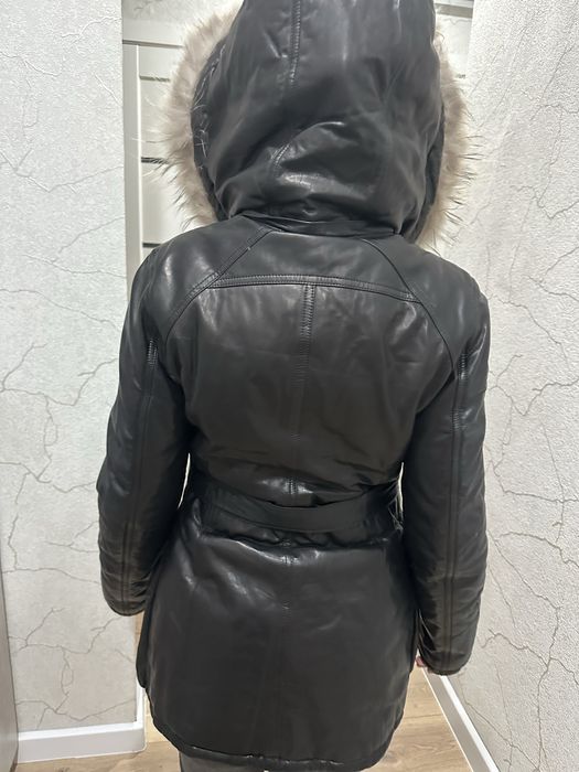 Продам дубленку бугатти, размер 42