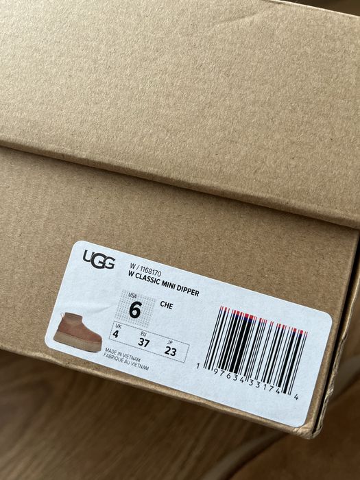 UGG Mini Dipper 37 (US 6) Originali