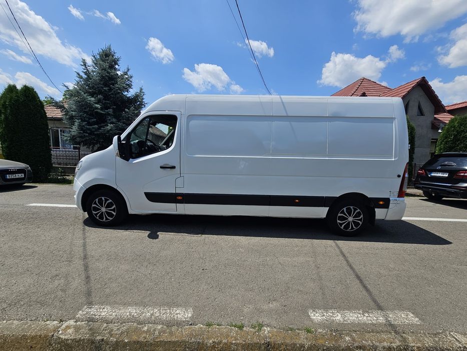 Nissan nv400 2016