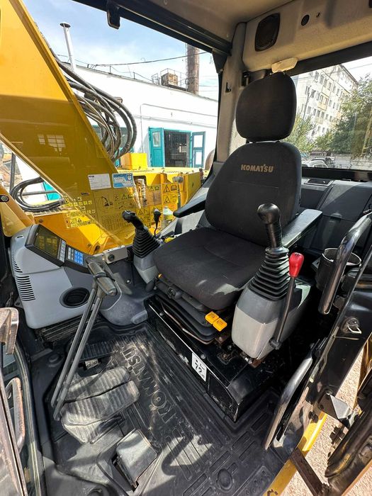 Excavator senila cauciuc KOMATSU PC138US