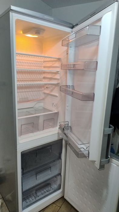 Vând frigider, combina frigorifica arctic