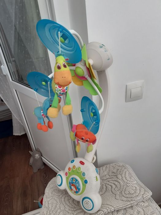 Carusel muzical Tiny Love, Vise Placute

Beneficii:
 Retur gratuit in