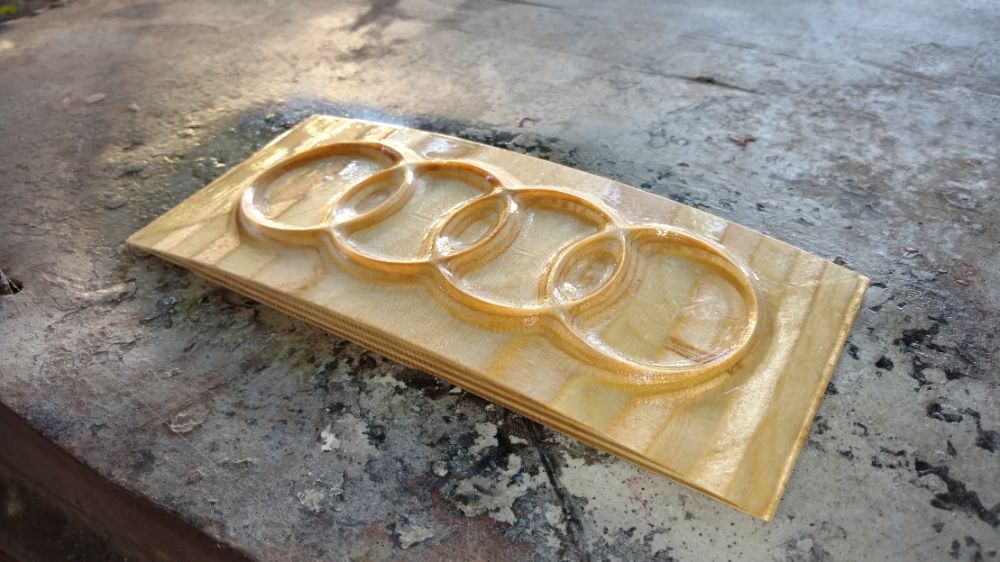 Услуги със CNC рутер, фреза