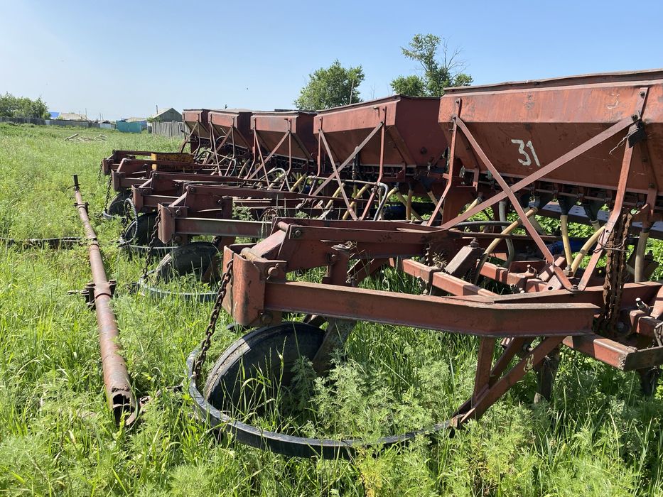 Продам Сеялки 5 шт