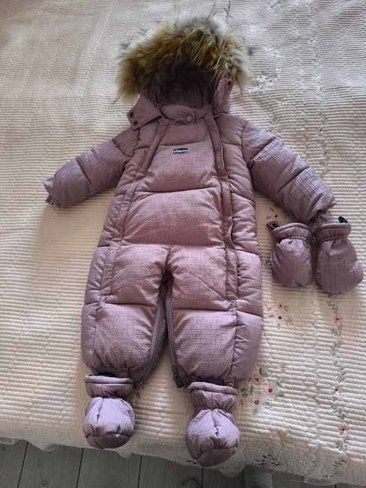 Продам комбенизон для малышей 74 размер.