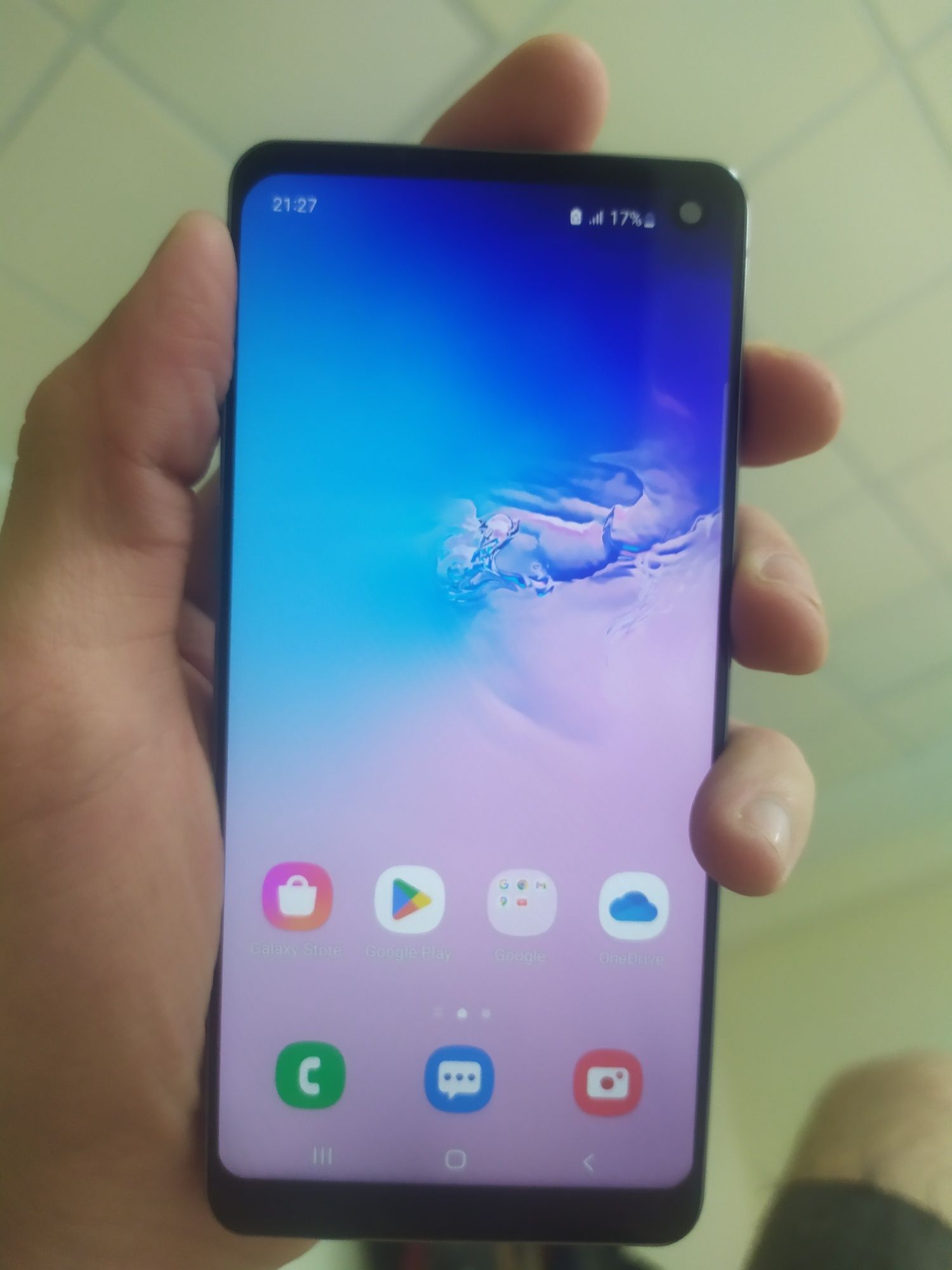 Srochna Samsung S10 sotiladi