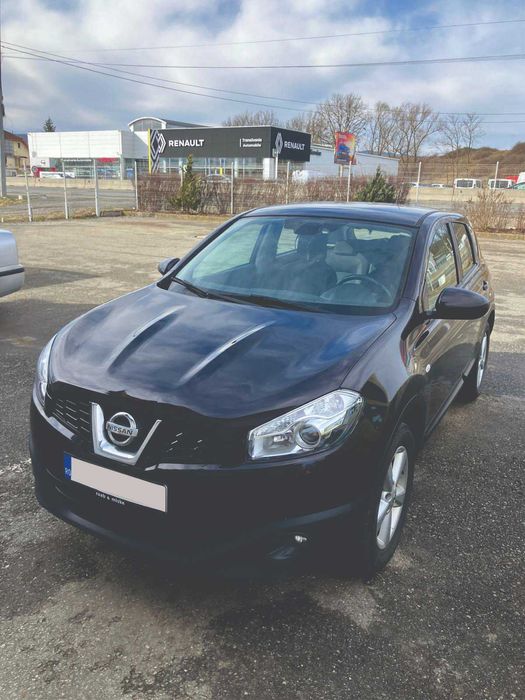 Nissan Qashqai J10