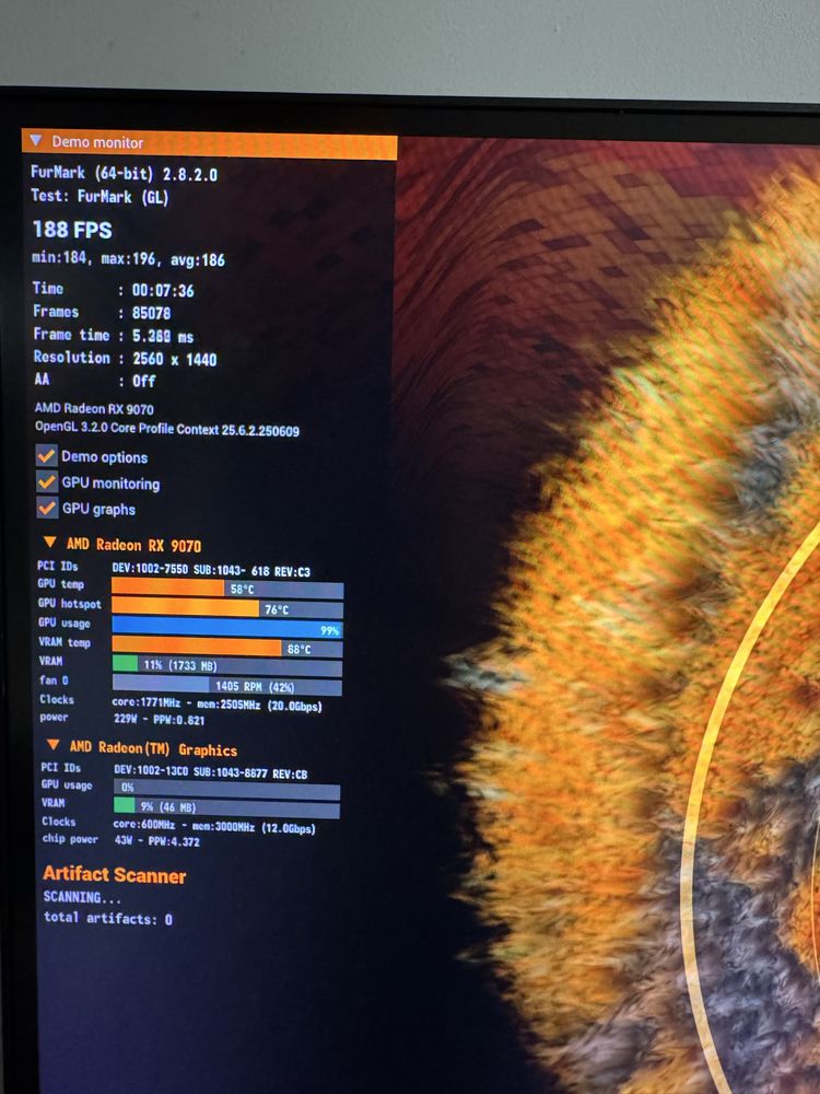 PC Gaming Ryzen 7 9800X3D / RX 9070 / 32 GB DDR5 6000 CL30 / 2TB SSD