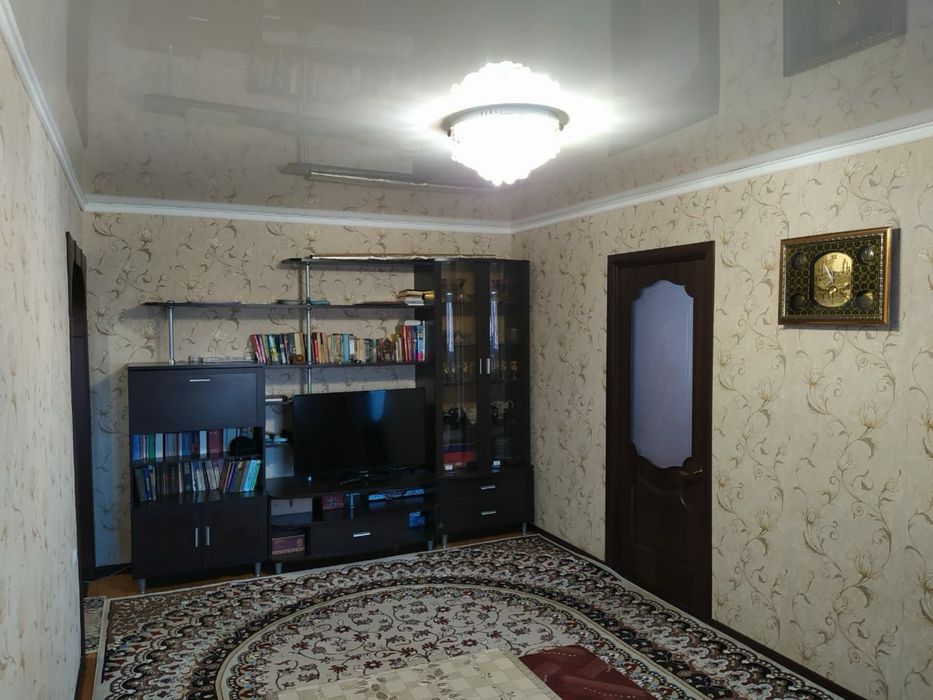 Продам 4 ком. квартиру 2 этаж.