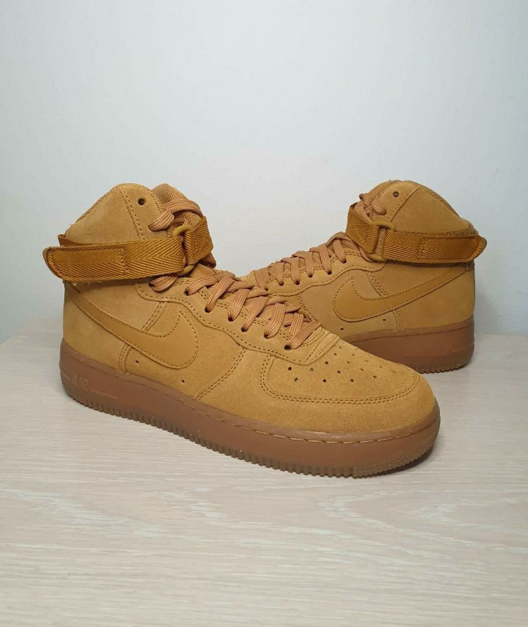 Air Force 1 High LV8