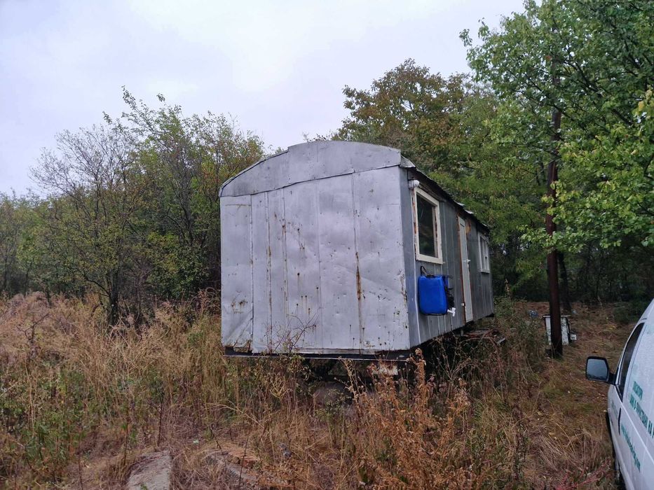 Продавам Фургон 7×2.30