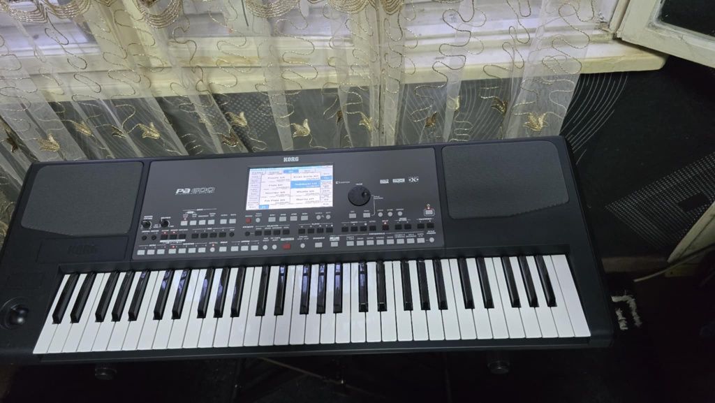 Йоника - Korg PA 600