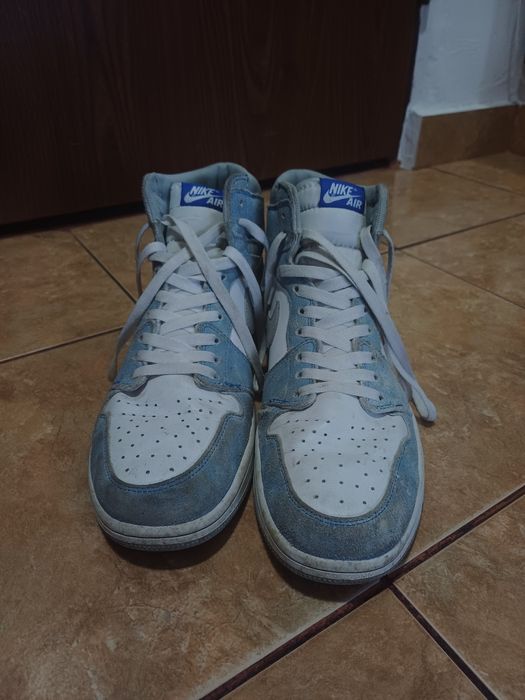 Nike Jordan 1 Hyper Royale