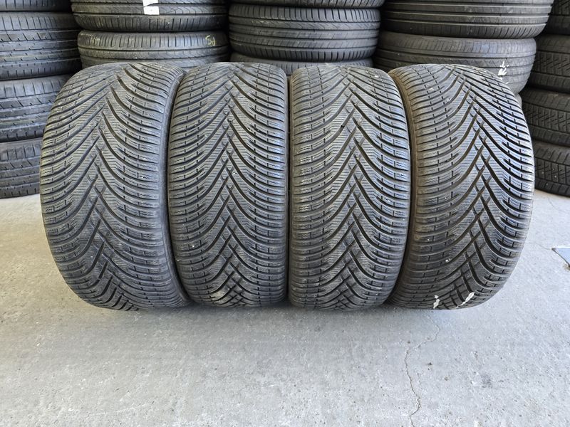 225/40/18 KLEBER 4бр