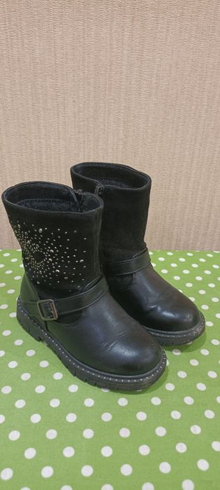 Обувь детская 26 размер цена за всё