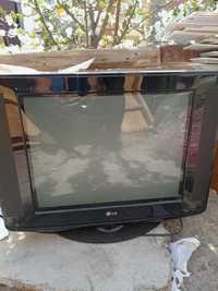 Телевизор LG в отличном состоянии в продаже