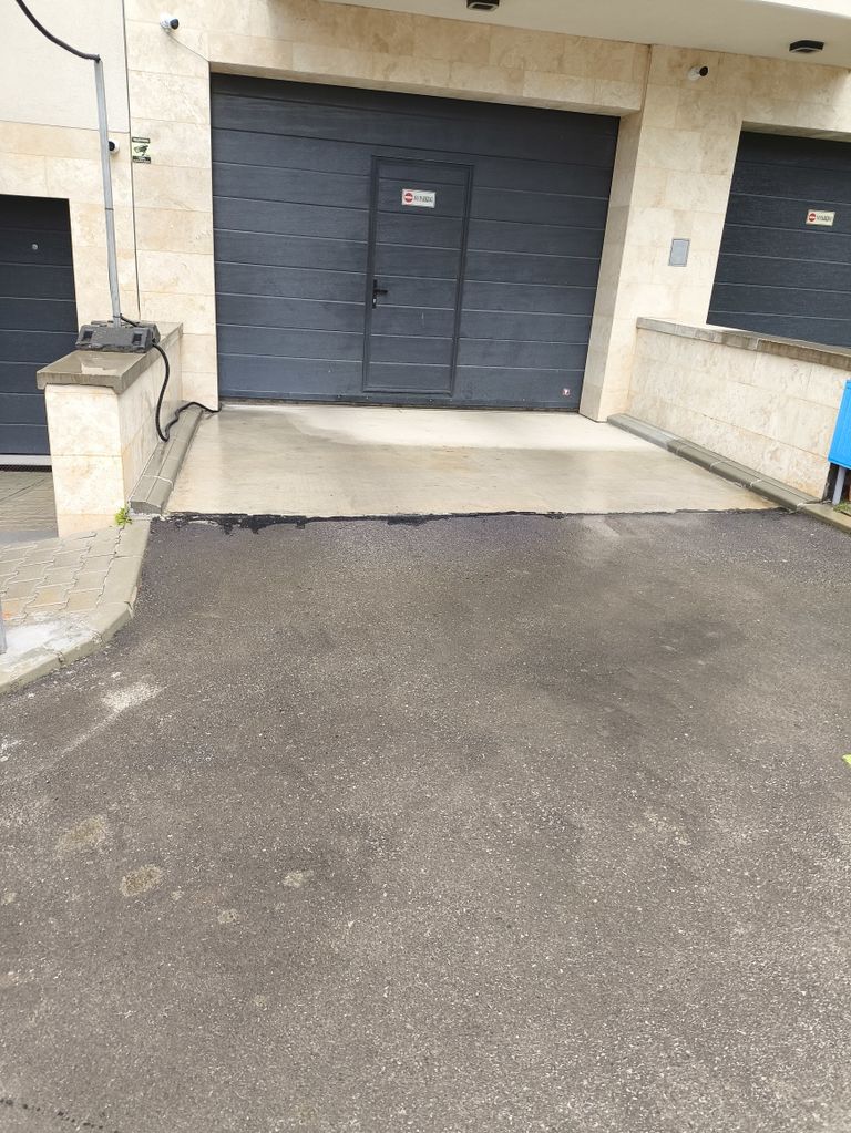 Дава се под наем Гараж / Паркомясто в София, Кръстова вада - 18 кв.м за 153 € - Снимка #3