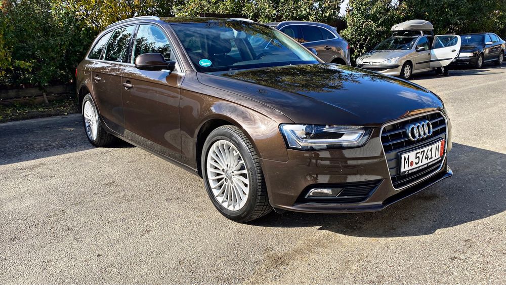 Vand Audi A4 2013 2.0tdi bixenon navigatie inc scaune carlig pdc