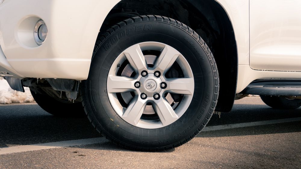 Vând Toyota Land Cruiser j150