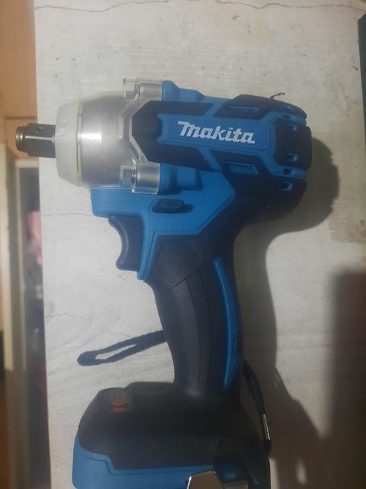 Шрупаверт гайкаверт