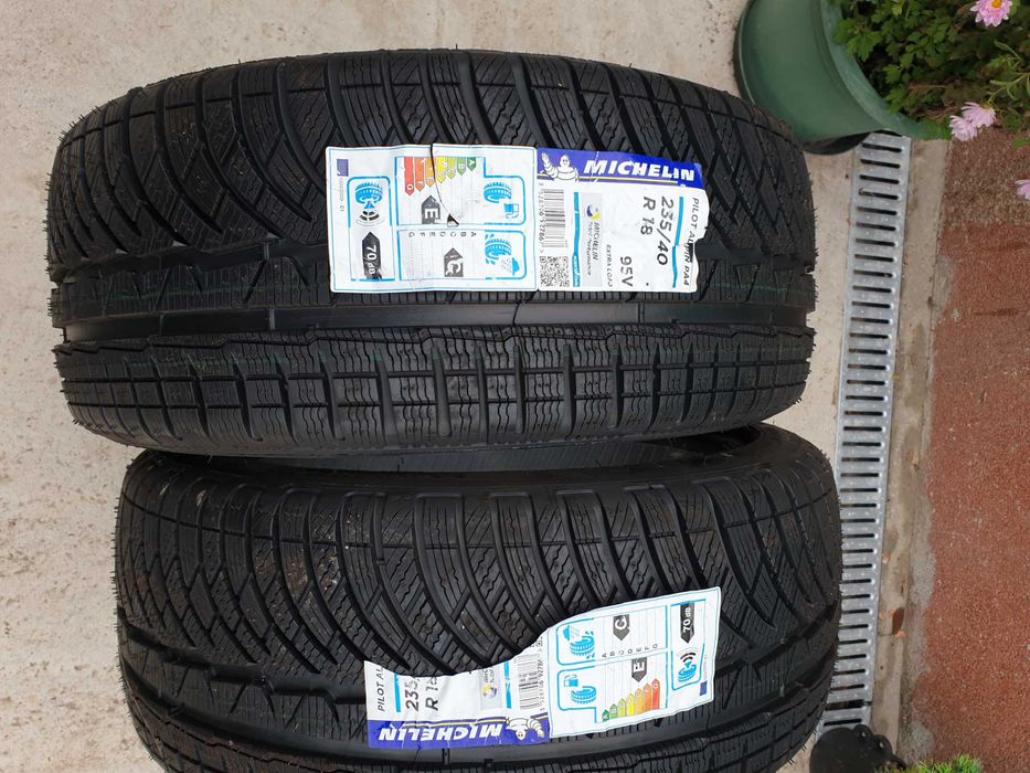 Set 2 anvelope iarna MICHELIN ALPIN PA4 235/40/18 -  0 KM