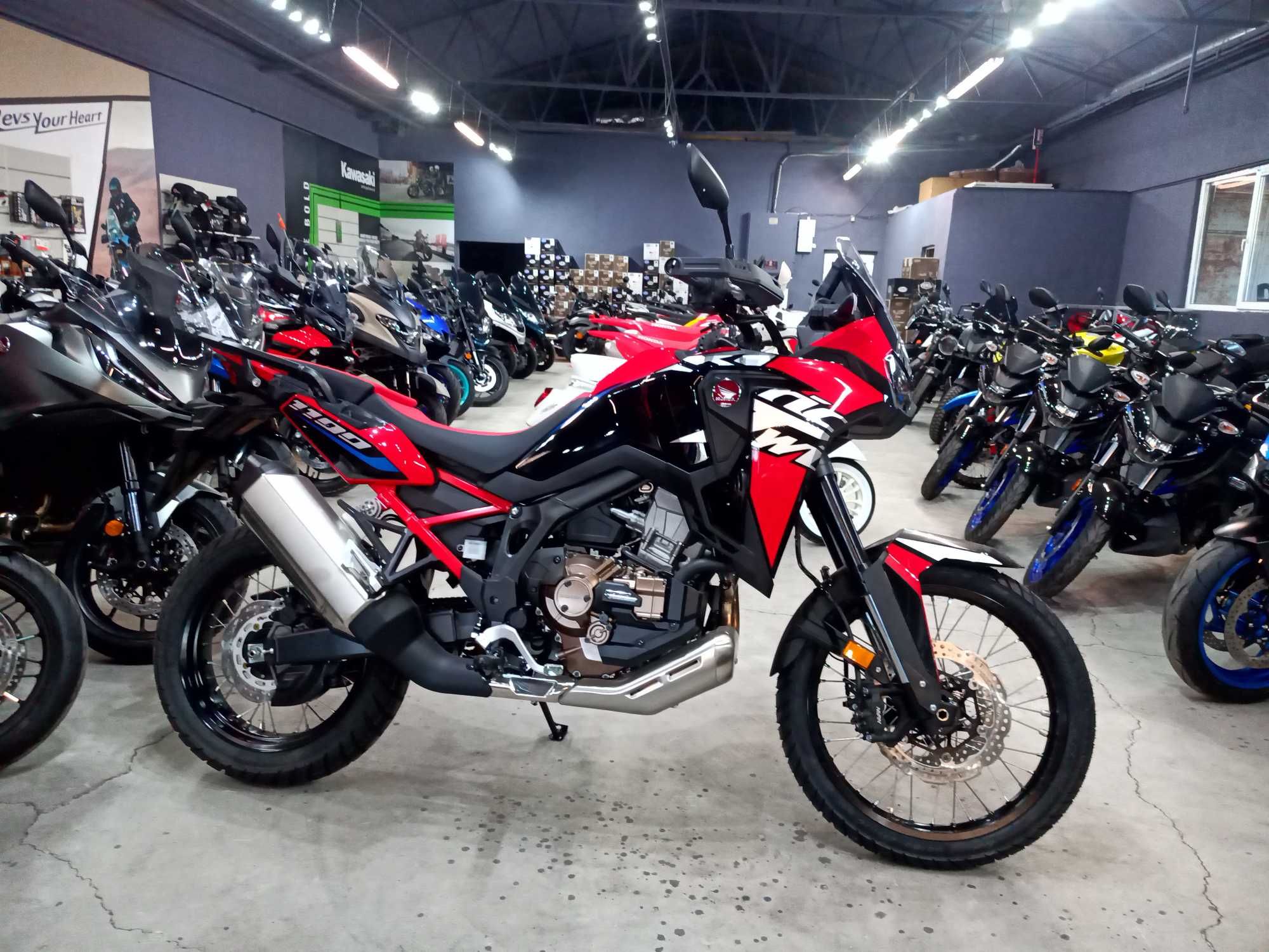 Honda CRF1100 AFRICA TWIN DCT23 noua-pret PROMO prin EST BIKE