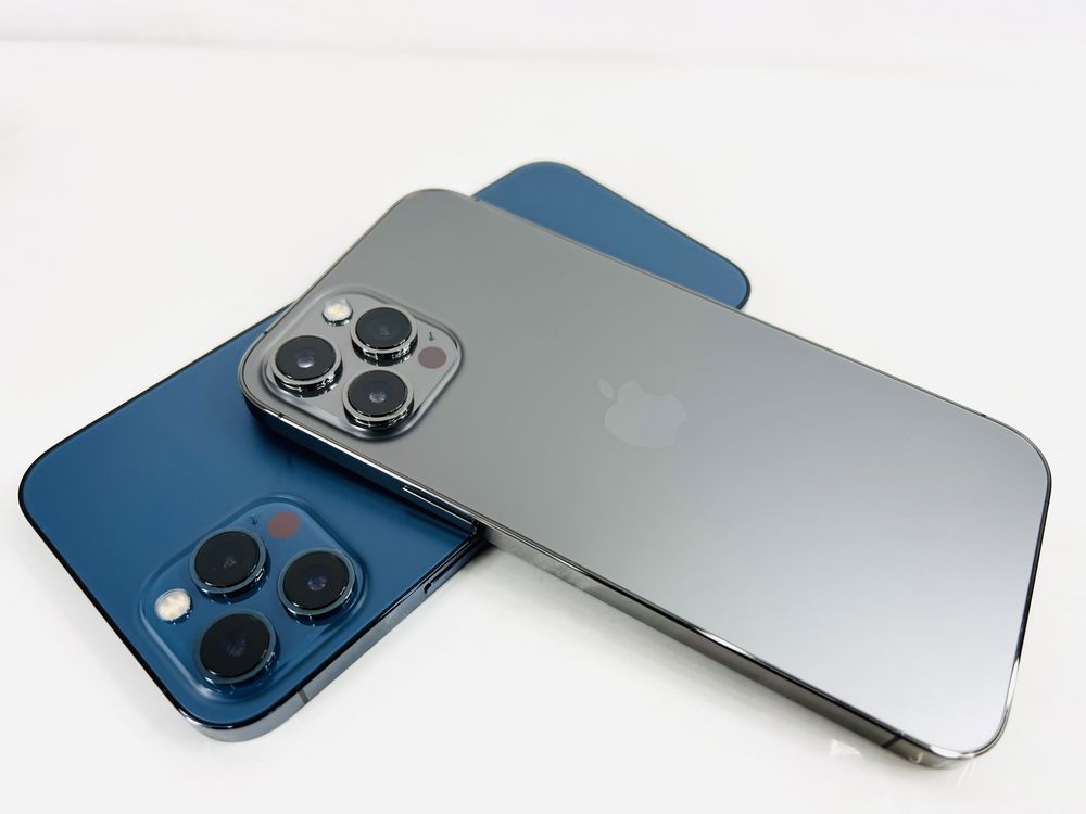 Apple iPhone 12 Pro 128GB Graphite / Blue Перфектен! Гаранция!