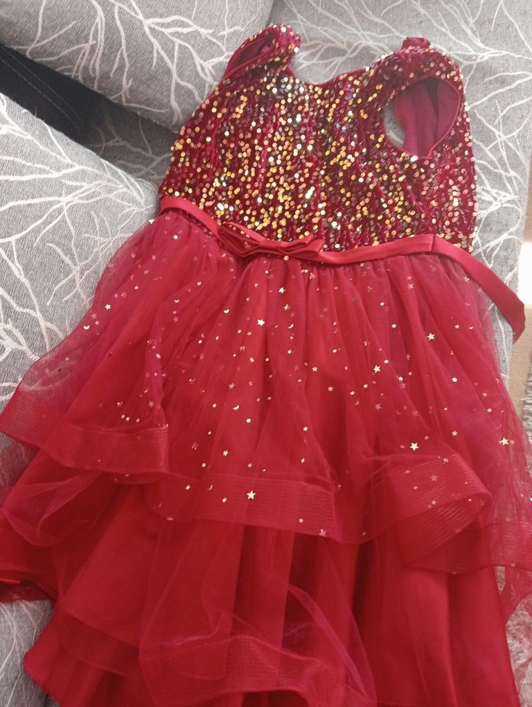Rochie roșie pt nunta ,seara ,evenimente