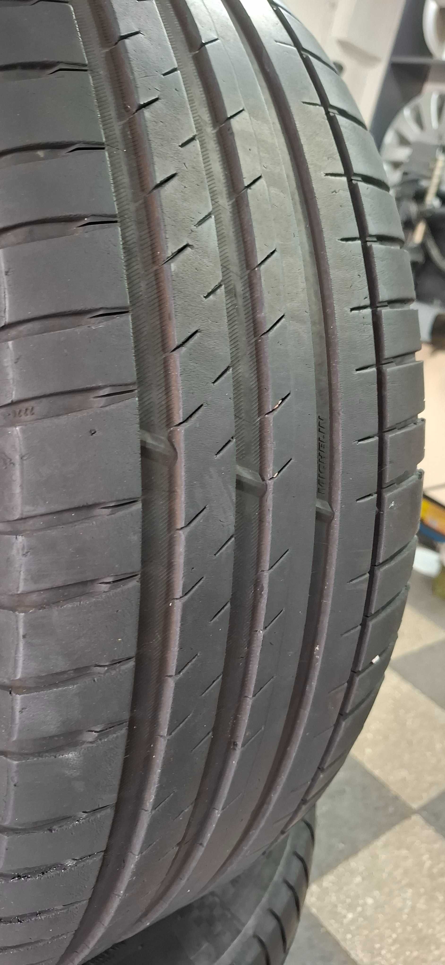4бр. 235/50/20 Michelin 4.5mm грайфер, дот 19г. Безплатен монтаж--