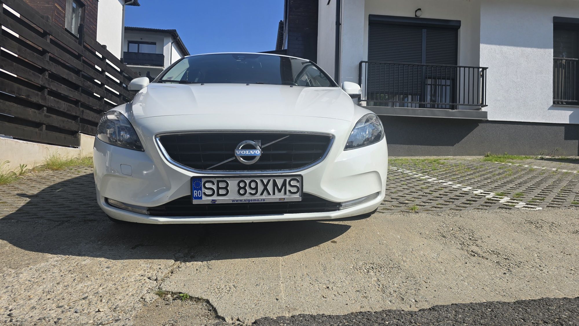Volvo V40 2014 îngrijită de nefumator