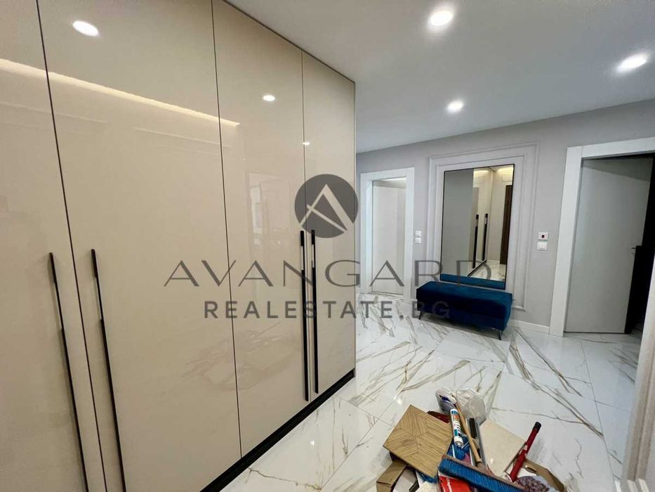 Продава се Тристаен апартамент в Пловдив, Христо Смирненски - 160 кв.м за 2188 €/кв.м - Снимка #13