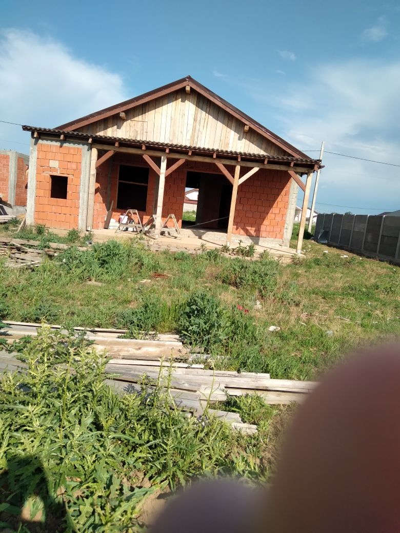 Vind casa în sintandrei Bihor