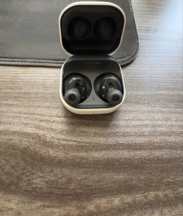 Casti Samsung Galaxy Buds2 Negre