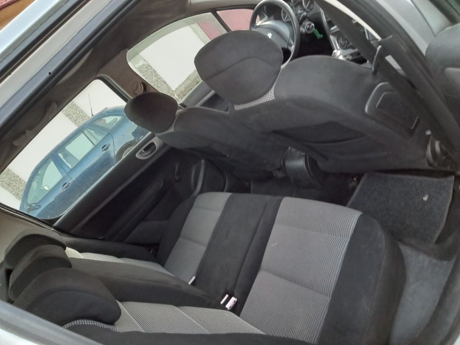 Vând Peugeot 307
